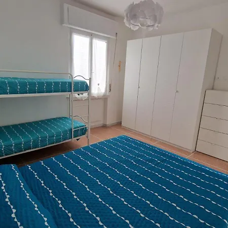 House Orilia In The And By The Sea Daire *