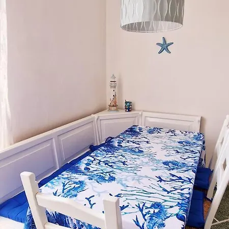 House Orilia In The And By The Sea Daire